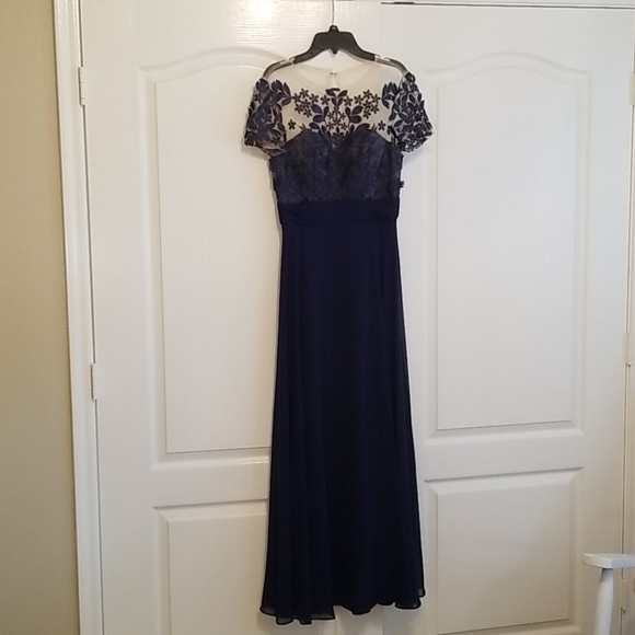 Navy Formal Dress - Picture 7 of 8